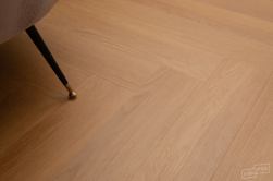 ��������� VinilPol Herringbone 7 mm. SPC-������ ��� ������ ������