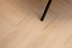 ��������� VinilPol Herringbone 7 mm. SPC-������ ��� ������ ������