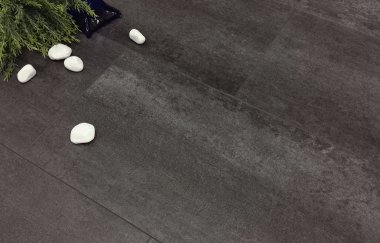 STONEFLOOR - �������� SPC ������� � ��������