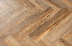 STONEFLOOR - �������� SPC ������� � ��������