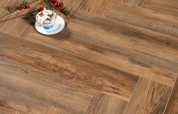 STONEFLOOR - �������� SPC ������� � ��������